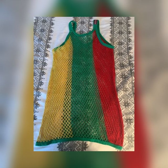 Coverup - Picture 2 of 2